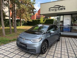 Volkswagen ID.3 PRO 150kW / Tažné / 62kWh / MATRIX LED hatchback