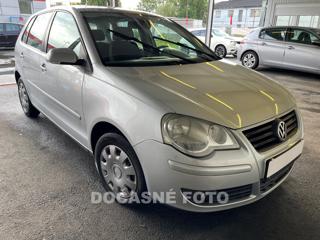 Volkswagen Polo 1.2i hatchback