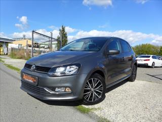 Volkswagen Polo 1,2 TSI  HIGHLINE, 2X ALU KOLA hatchback