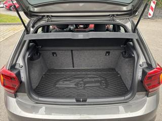 Volkswagen Polo 2,0 TSi 147kW MANUÁL GTI Beats hatchback - Foto 13
