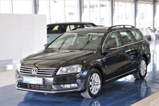 Volkswagen Passat 2,0 TDI DSG Xenon 1.Maj. Serv.kn. kombi