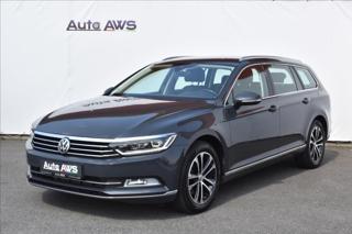 Volkswagen Passat 2,0 TDi  DSG Highline Virtual Assist kombi