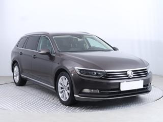 Volkswagen Passat 2.0 TDI 140kW kombi