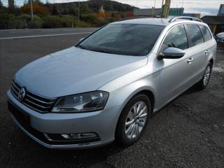 Volkswagen Passat 1,6 TDI 77 kW  Serviska kombi