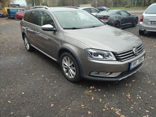 Volkswagen Passat 2,0 TDI 125kW DSG 4Motion Alltrack BMT kombi