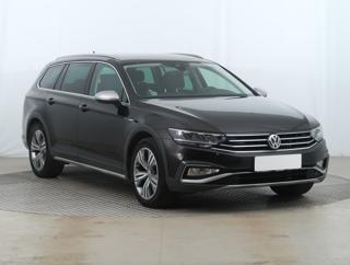 Volkswagen Passat 2.0 TDI 140kW kombi