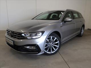 Volkswagen Passat 2,0 TSI DSG R-Line ČR 1.maj kombi