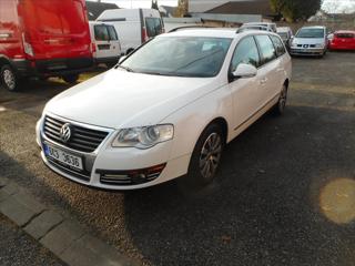 Volkswagen Passat 2,0 TDI TRENDLINE VARIANT kombi