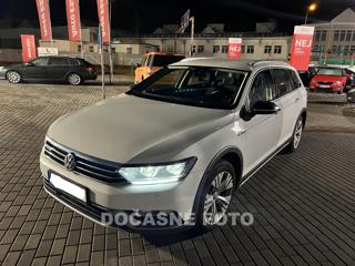 Volkswagen Passat 2.0 TDi, ČR kombi