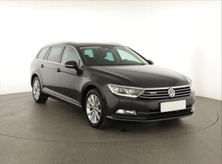 Volkswagen Passat 2.0 TDI 140kW kombi