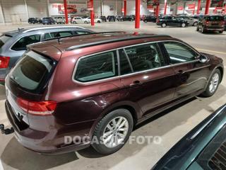 Volkswagen Passat 2.0 TDi kombi