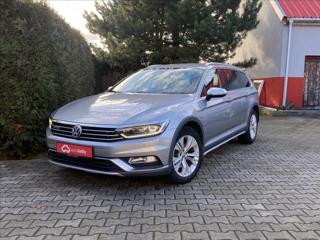 Volkswagen Passat 2,0 TSI 4Motion DSG Alltrack kombi