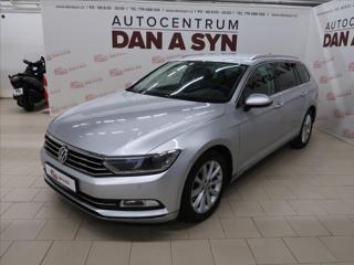 Volkswagen Passat 2,0 TDI Highline LED kombi