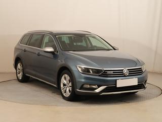 Volkswagen Passat 2.0 TDI 140kW kombi