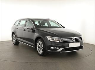 Volkswagen Passat 2.0 TDI 140kW kombi