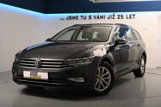 Volkswagen Passat LED DSG ACC Tažné Kamera 2.0 T kombi