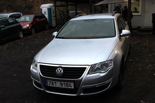 Volkswagen Passat 2.0 FSI 4MOTION COMFORTLINE VA kombi