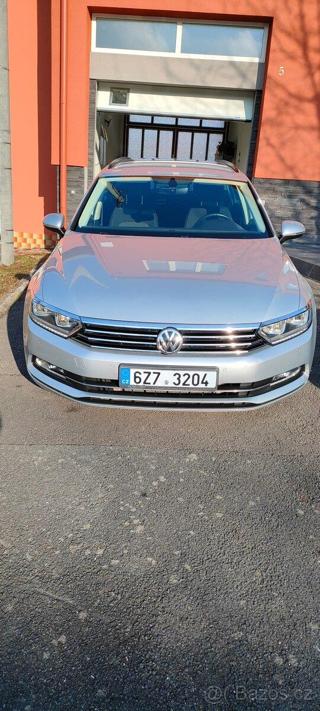 Volkswagen Passat 2,0   TDI 110KW DSG kombi