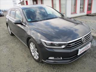 Volkswagen Passat 2,0 BiTDI,DSG,4MOT,NAVI, kombi