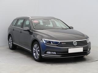 Volkswagen Passat 2.0 TDI 140kW kombi