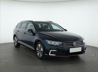 Volkswagen Passat 1.4 GTE 160kW kombi