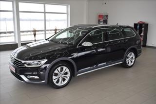 Volkswagen Passat 2,0 TDi ALLTRACK,Virtual,LED-Matrix kombi