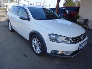 Volkswagen Passat 2,0 TDi 125kW Alltrack,2 x kola kombi