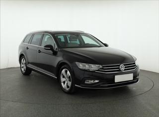 Volkswagen Passat 2.0 TDI 140kW kombi