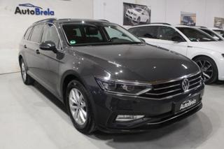 Volkswagen Passat 2.0TDI DSG Navi Display Tažné kombi