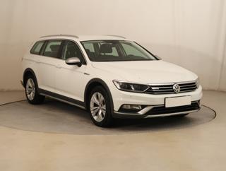 Volkswagen Passat 2.0 TDI 140kW kombi