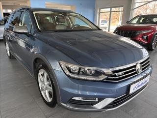 Volkswagen Passat 2,0   BiTDI,DSG,ČR,ALLTRACK,DPH kombi