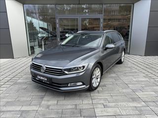 Volkswagen Passat 2,0 TDI 110kW BMT DSG Highline Variant kombi