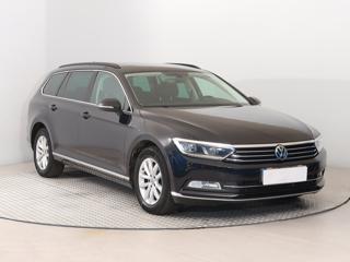 Volkswagen Passat 2.0 TDI 140kW kombi