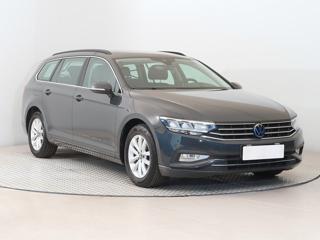 Volkswagen Passat 2.0 TDI 110kW kombi