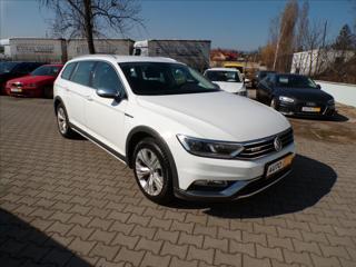 Volkswagen Passat 2,0 TDI 140kW 4MOTION DSG Alltrack kombi