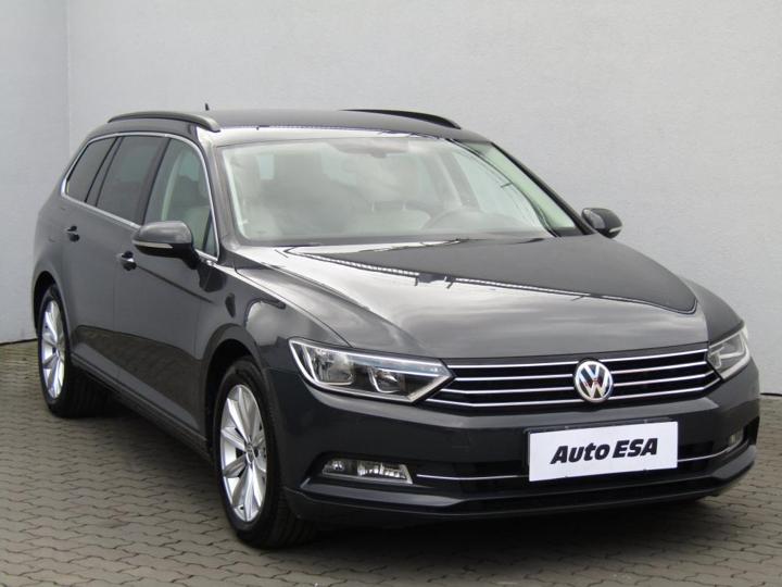 Volkswagen Passat - ilustrační obrázek