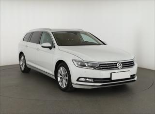 Volkswagen Passat 2.0 TDI 140kW kombi