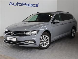 Volkswagen Passat 1,5 TSI Variant DSG 7 Business kombi