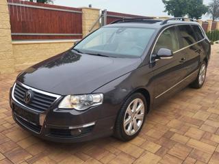 Volkswagen Passat 2.0TDi 125kW HIGHLINE*DSG*NAVI kombi
