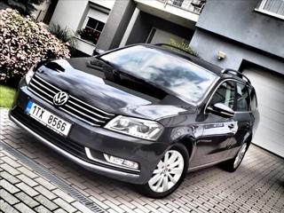 Volkswagen Passat 2,0 103KW,TAŽNÉ ,navigace kombi