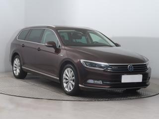 Volkswagen Passat 2.0 TDI 140kW kombi