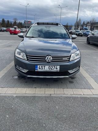 Volkswagen Passat 2,0   b7 Alltrak TDI 4x4 kombi