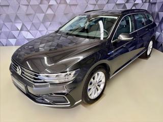 Volkswagen Passat 1,4 TSI DSG GTE HYBRID, ACC, L kombi