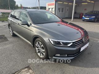 Volkswagen Passat 2.0 TDi, ČR kombi