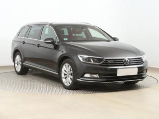 Volkswagen Passat 2.0 TDI 140kW kombi
