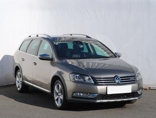 Volkswagen Passat 2.0 TDI 130kW kombi