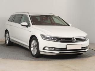 Volkswagen Passat 2.0 TDI 140kW kombi