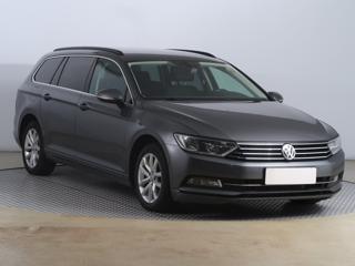Volkswagen Passat 2.0 TDI 110kW kombi