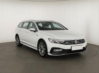 Volkswagen Passat 2.0 TDI 140kW kombi