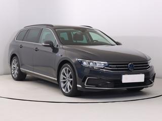 Volkswagen Passat 1.4 GTE 160kW kombi